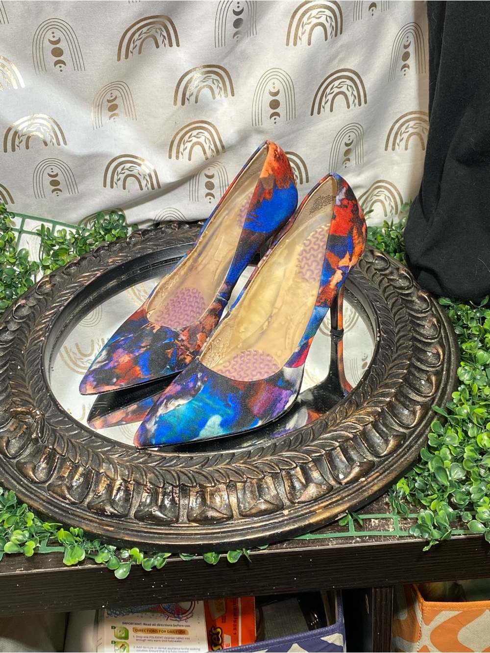 Multicolor Abstract Print Pointed Toe Stiletto Pumps